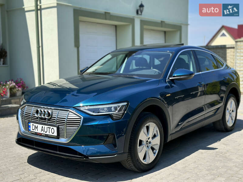 Позашляховик / Кросовер Audi e-tron Sportback 2021 в Тернополі