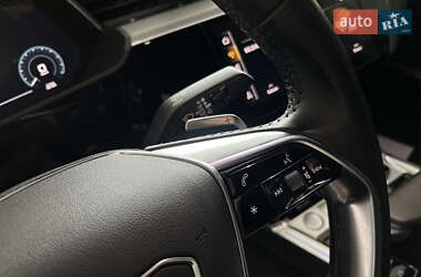 Внедорожник / Кроссовер Audi e-tron Sportback 2020 в 