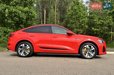 Внедорожник / Кроссовер Audi e-tron Sportback 2021 в 