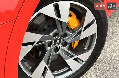 Внедорожник / Кроссовер Audi e-tron Sportback 2021 в 