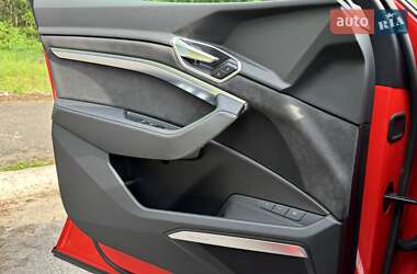 Внедорожник / Кроссовер Audi e-tron Sportback 2021 в 