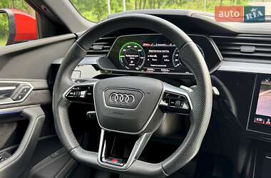 Внедорожник / Кроссовер Audi e-tron Sportback 2021 в 