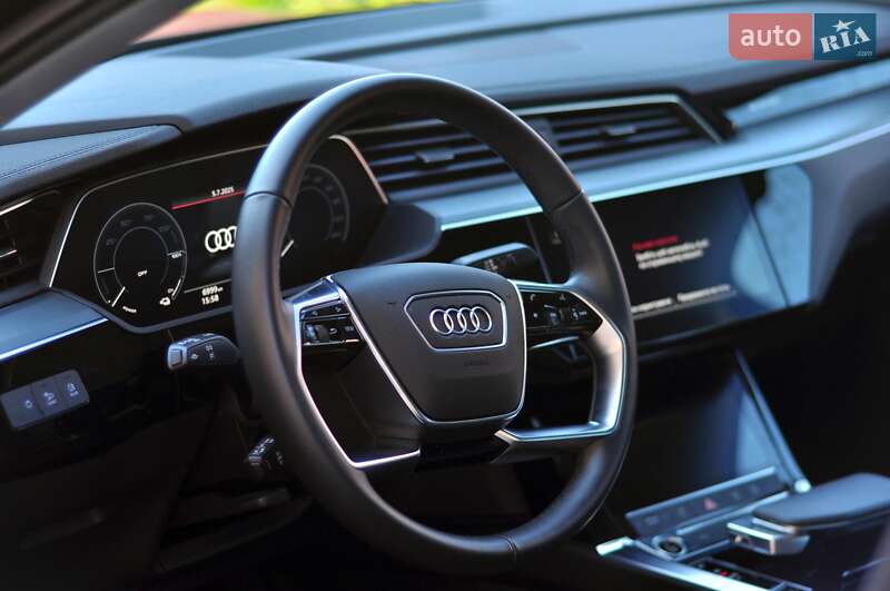Внедорожник / Кроссовер Audi e-tron Sportback 2023 в Ковеле