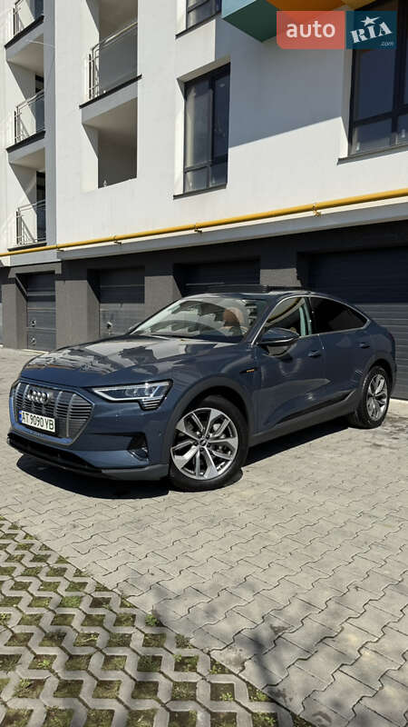 Audi e-tron Sportback 2021