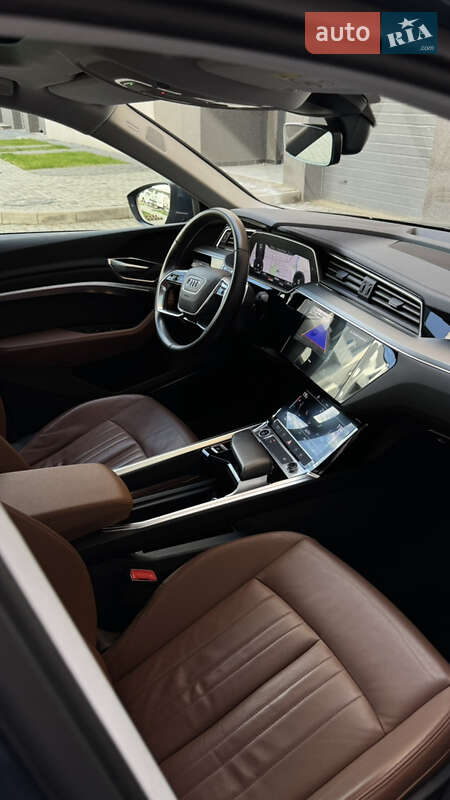 Внедорожник / Кроссовер Audi e-tron Sportback 2021 в Ивано-Франковске фото 33 Внедорожник / Кроссовер Audi e-tron Sportback 2021 в Ивано-Франковске