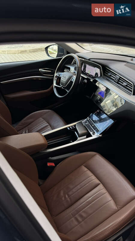 Внедорожник / Кроссовер Audi e-tron Sportback 2021 в Ивано-Франковске фото 36 Внедорожник / Кроссовер Audi e-tron Sportback 2021 в Ивано-Франковске