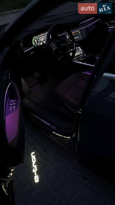 Внедорожник / Кроссовер Audi e-tron Sportback 2021 в Ивано-Франковске фото 61 Внедорожник / Кроссовер Audi e-tron Sportback 2021 в Ивано-Франковске