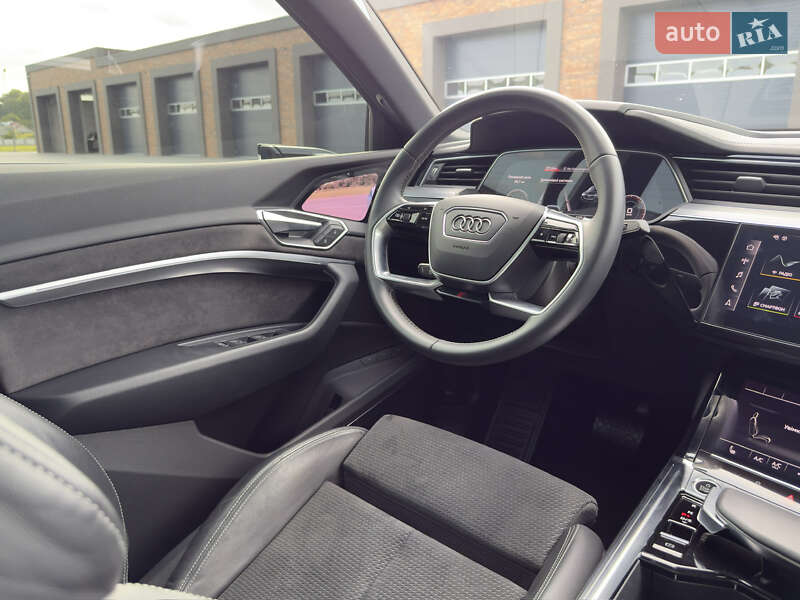 Внедорожник / Кроссовер Audi e-tron Sportback 2020 в Черновцах