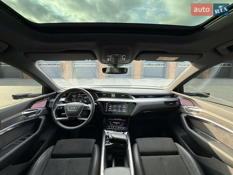 Внедорожник / Кроссовер Audi e-tron Sportback 2020 в Черновцах