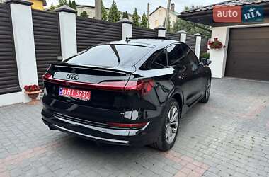 Внедорожник / Кроссовер Audi e-tron Sportback 2021 в 