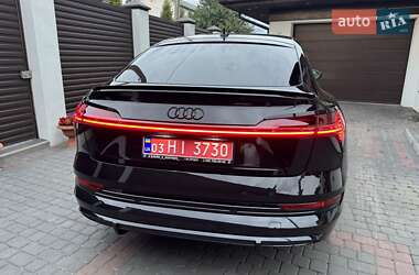 Внедорожник / Кроссовер Audi e-tron Sportback 2021 в 