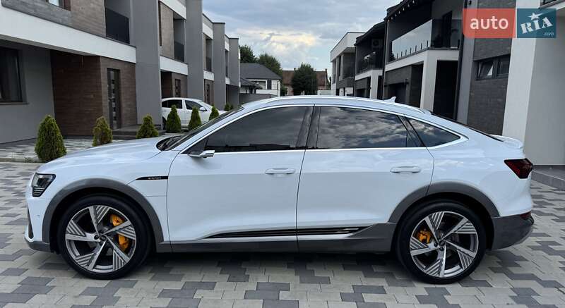 Внедорожник / Кроссовер Audi e-tron Sportback 2022 в Мукачево