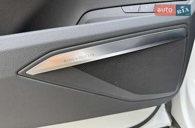 Внедорожник / Кроссовер Audi e-tron Sportback 2022 в 