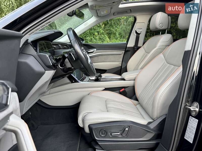 Внедорожник / Кроссовер Audi e-tron Sportback 2021 в Киеве