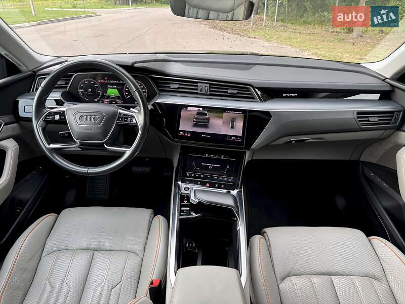 Внедорожник / Кроссовер Audi e-tron Sportback 2021 в Киеве