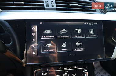 Позашляховик / Кросовер Audi e-tron Sportback 2022 в Львові