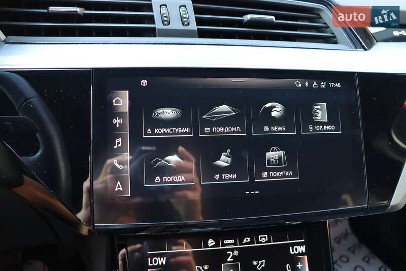 Внедорожник / Кроссовер Audi e-tron Sportback 2022 в Львове