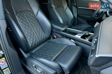 Внедорожник / Кроссовер Audi e-tron Sportback 2021 в 