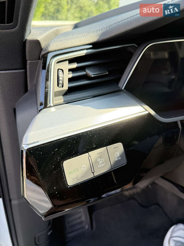 Позашляховик / Кросовер Audi e-tron Sportback 2022 в Луцьку фото 23 Позашляховик / Кросовер Audi e-tron Sportback 2022 в Луцьку