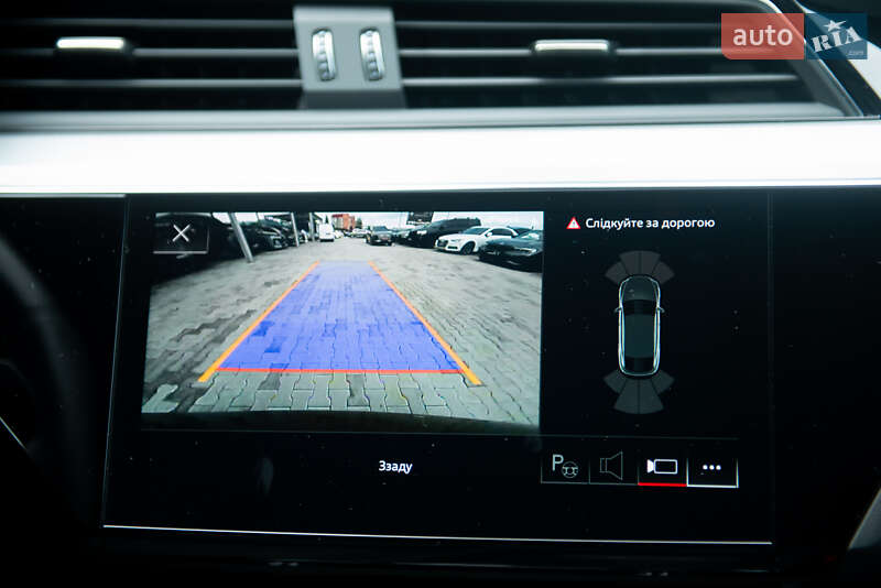 Позашляховик / Кросовер Audi e-tron Sportback 2022 в Мукачевому