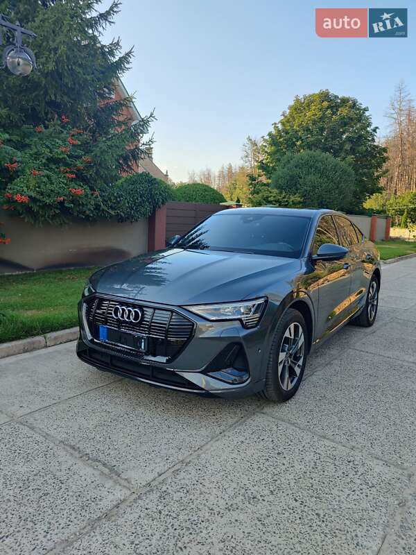 Позашляховик / Кросовер Audi e-tron Sportback 2021 в Дніпрі фото Позашляховик / Кросовер Audi e-tron Sportback 2021 в Дніпрі