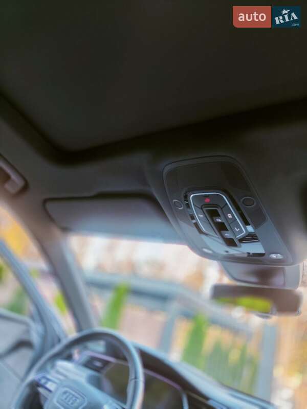 Позашляховик / Кросовер Audi e-tron Sportback 2021 в Дніпрі фото 16 Позашляховик / Кросовер Audi e-tron Sportback 2021 в Дніпрі