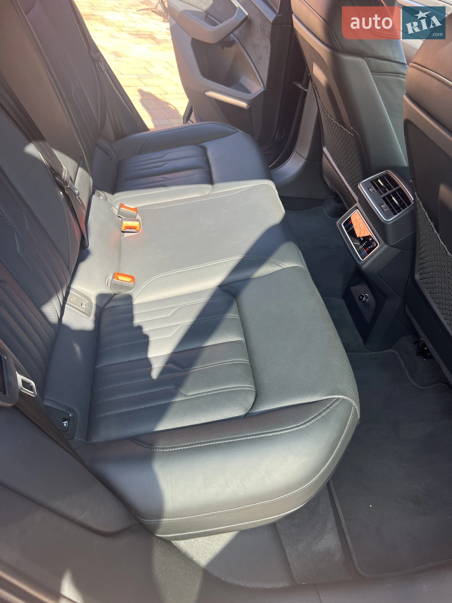 2021 Audi e-tron Sportback - мініатюра 21