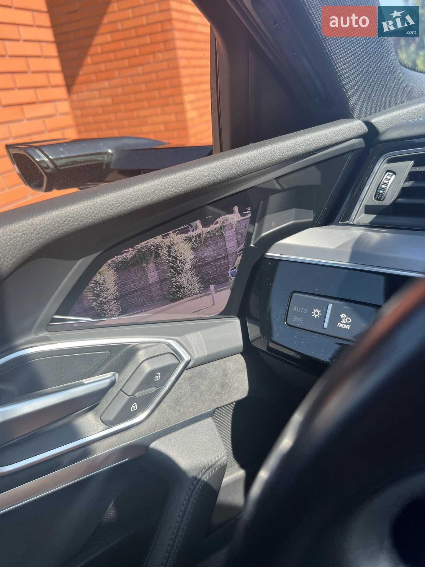 2021 Audi e-tron Sportback - мініатюра 28