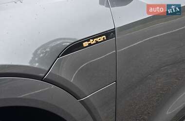 Внедорожник / Кроссовер Audi e-tron Sportback 2020 в 