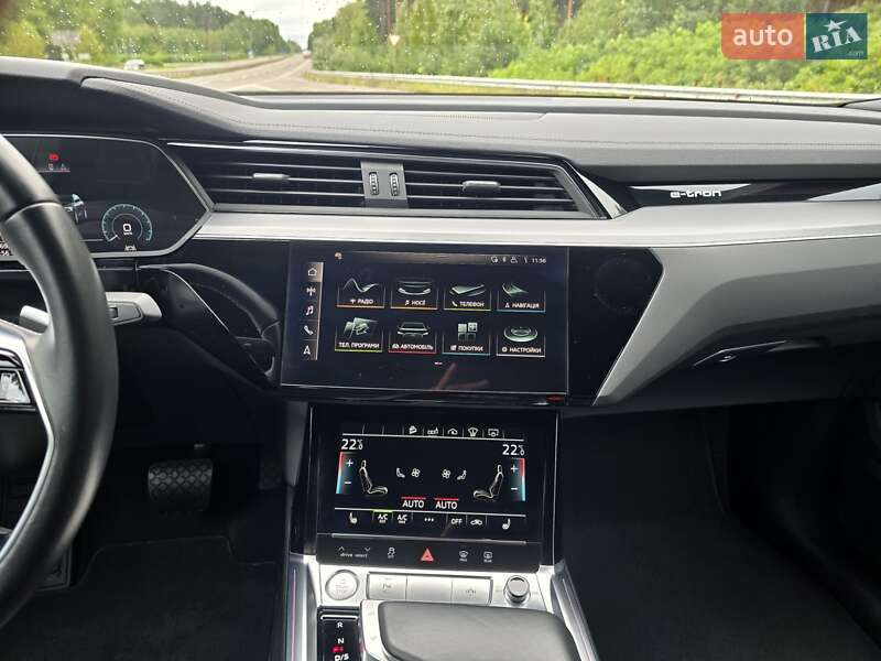 Позашляховик / Кросовер Audi e-tron Sportback 2020 в Ковелі