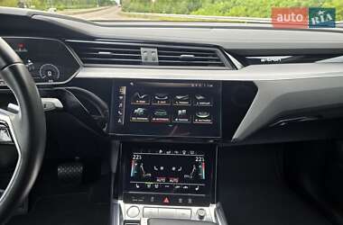 Внедорожник / Кроссовер Audi e-tron Sportback 2020 в 