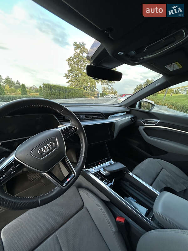 Внедорожник / Кроссовер Audi e-tron Sportback 2020 в Днепре фото 60 Внедорожник / Кроссовер Audi e-tron Sportback 2020 в Днепре