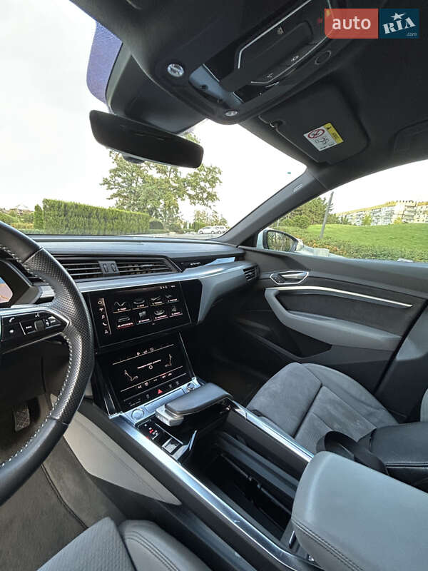 Внедорожник / Кроссовер Audi e-tron Sportback 2020 в Днепре фото 68 Внедорожник / Кроссовер Audi e-tron Sportback 2020 в Днепре