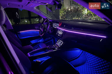 Внедорожник / Кроссовер Audi e-tron Sportback 2020 в 
