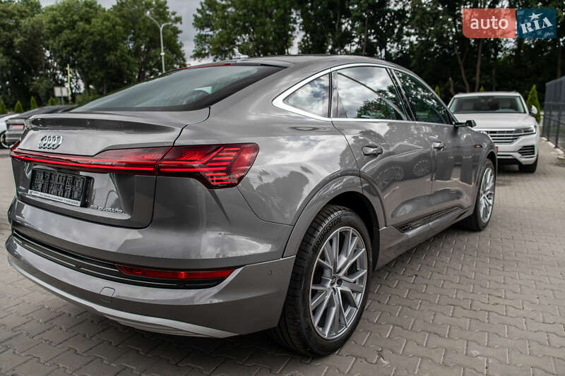 Внедорожник / Кроссовер Audi e-tron Sportback 2022 в Львове