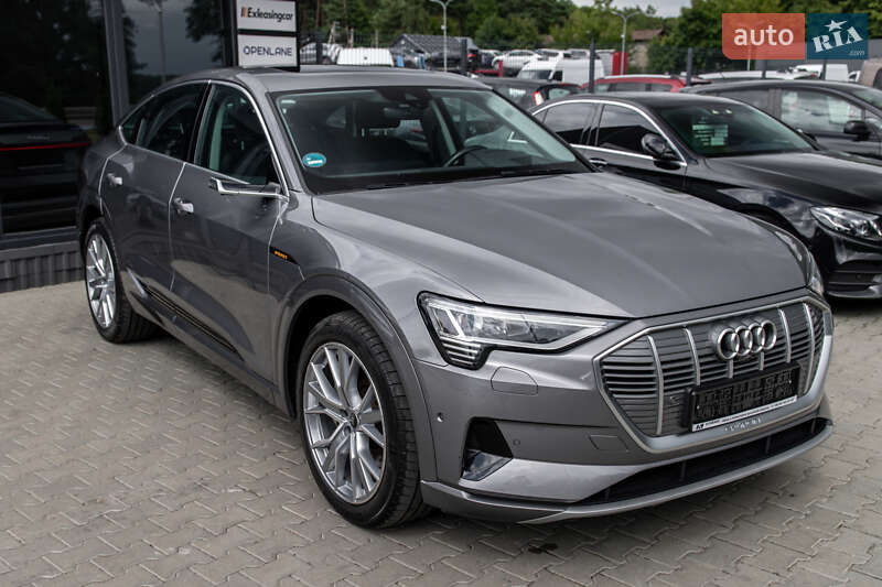 Внедорожник / Кроссовер Audi e-tron Sportback 2022 в Львове