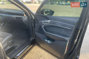 Внедорожник / Кроссовер Audi e-tron Sportback 2020 в 
