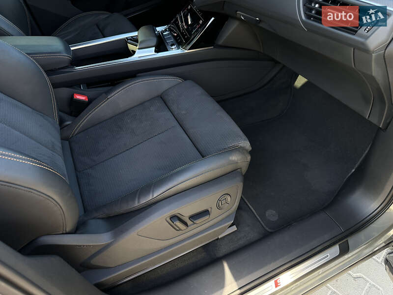 Внедорожник / Кроссовер Audi e-tron Sportback 2022 в Ровно фото 22 Внедорожник / Кроссовер Audi e-tron Sportback 2022 в Ровно