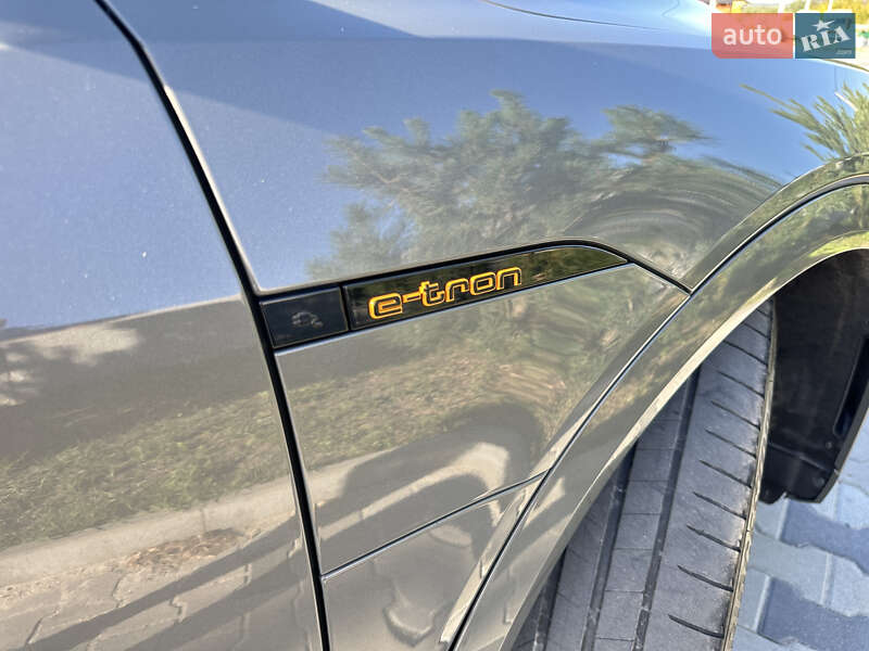 Внедорожник / Кроссовер Audi e-tron Sportback 2022 в Ровно фото 29 Внедорожник / Кроссовер Audi e-tron Sportback 2022 в Ровно