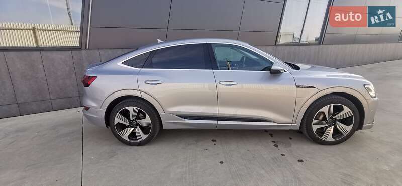 Внедорожник / Кроссовер Audi e-tron Sportback 2020 в Львове фото 2 Внедорожник / Кроссовер Audi e-tron Sportback 2020 в Львове