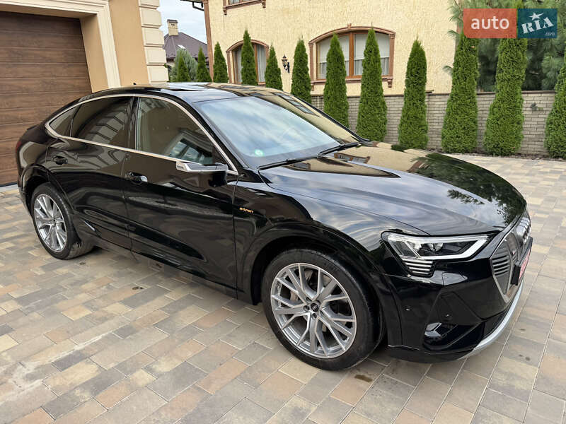 Audi e-tron Sportback 2023