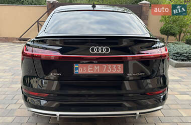 Внедорожник / Кроссовер Audi e-tron Sportback 2023 в 