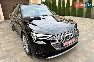 Внедорожник / Кроссовер Audi e-tron Sportback 2023 в 