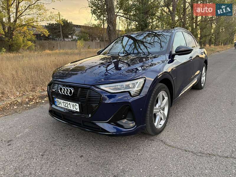 Внедорожник / Кроссовер Audi e-tron Sportback 2020 в Белгороде-Днестровском