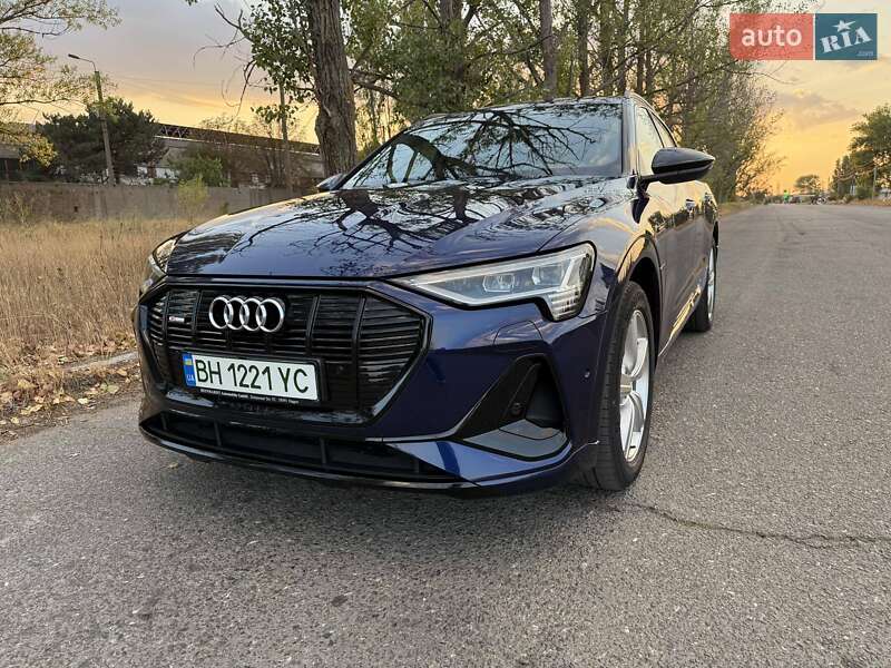 Внедорожник / Кроссовер Audi e-tron Sportback 2020 в Белгороде-Днестровском