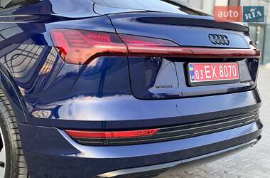 Внедорожник / Кроссовер Audi e-tron Sportback 2021 в 