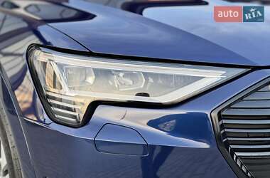 Внедорожник / Кроссовер Audi e-tron Sportback 2021 в 
