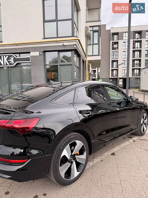 Внедорожник / Кроссовер Audi e-tron Sportback 2020 в Львове