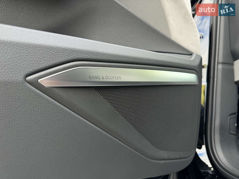 Позашляховик / Кросовер Audi e-tron Sportback 2021 в Мукачевому