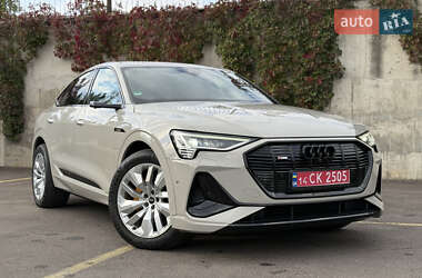 Внедорожник / Кроссовер Audi e-tron Sportback 2021 в 